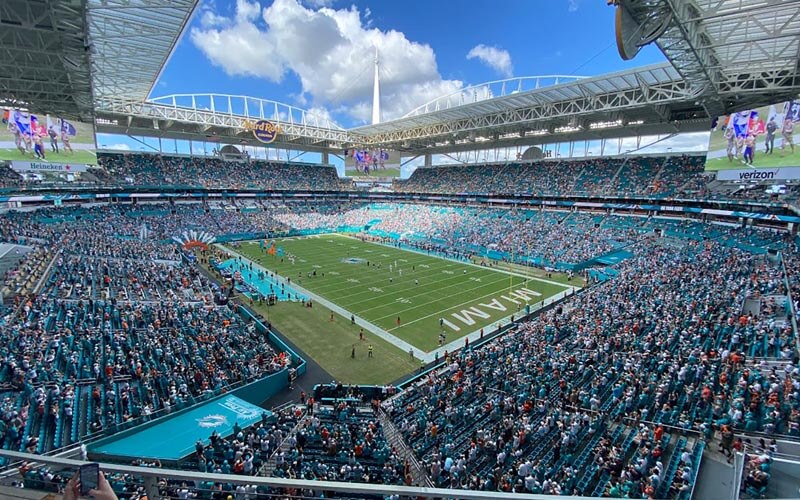 范冰冰柏林,闭幕式惊艳,造型引争议,大赢家足球比分,大赢家体育即时比分,大赢家体育比分网,比分直播