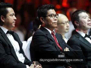 詹姆斯加盟,马克西友情,纽带,完美体育,完美体育官网,完美体育app,完美体育平台