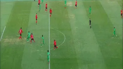 曼联迎战蓝狐悬念重重，恐赢球不易，数据分析暗示2-1险胜晋级